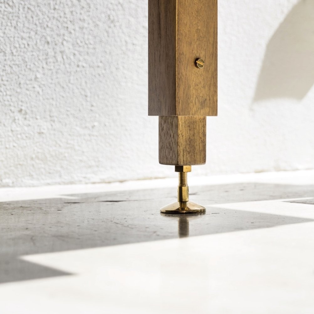 Adelaide Wood boekenkast MOGG - SuperMatique