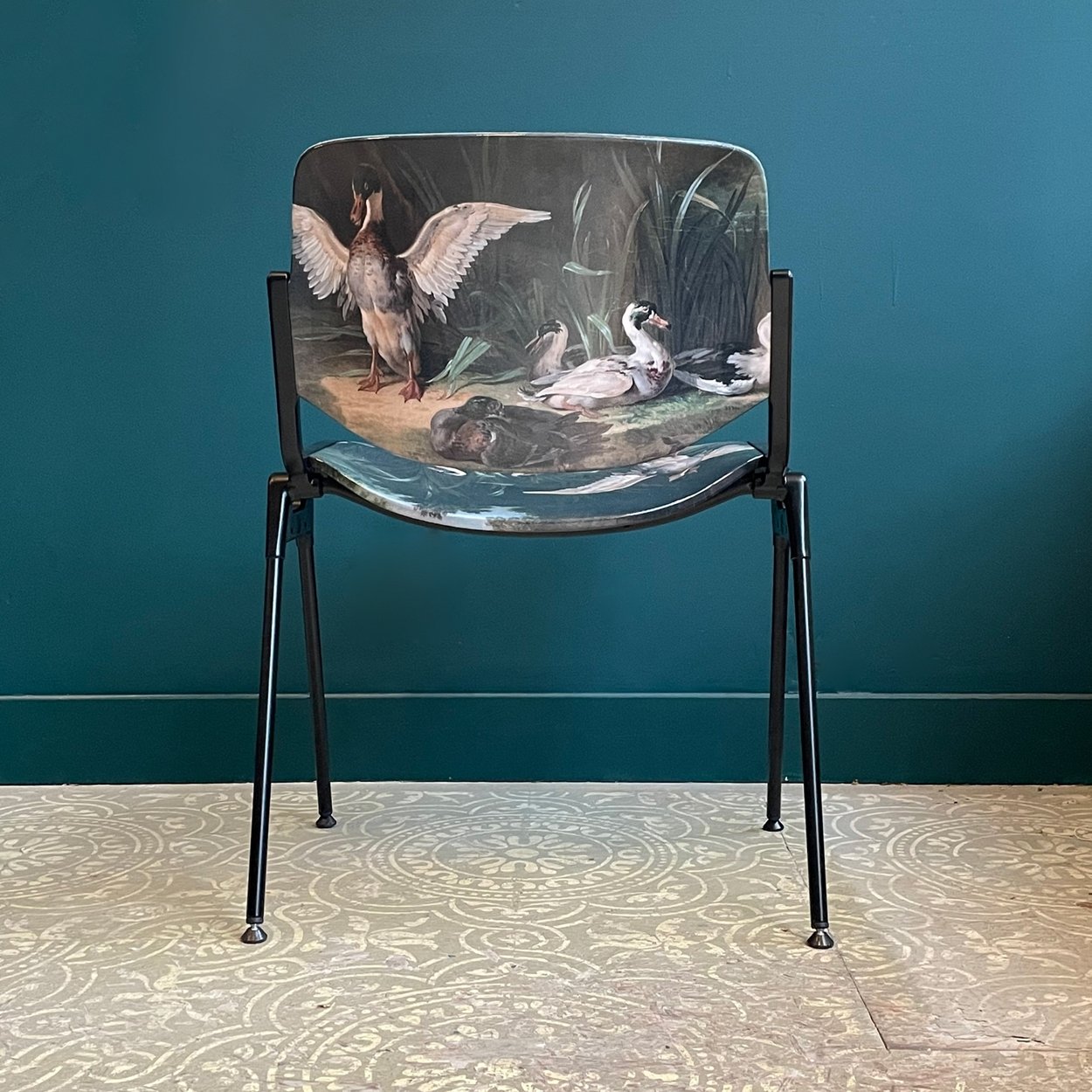 Ducks Chair - SuperMatique