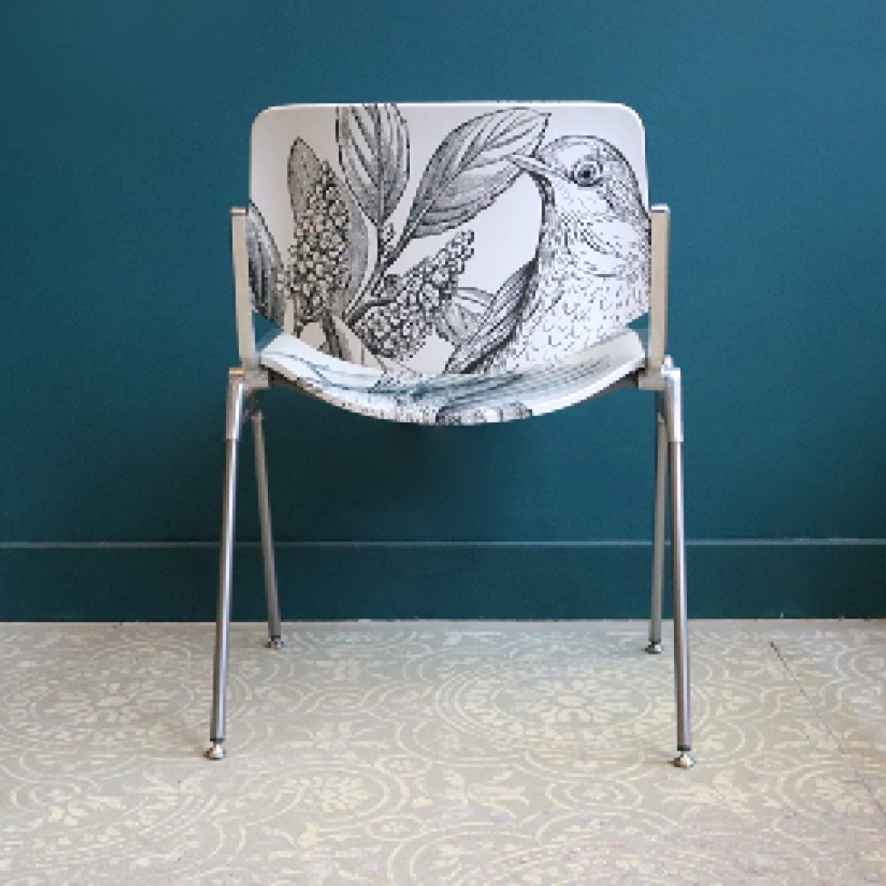 Etch Bird Chair - SuperMatique