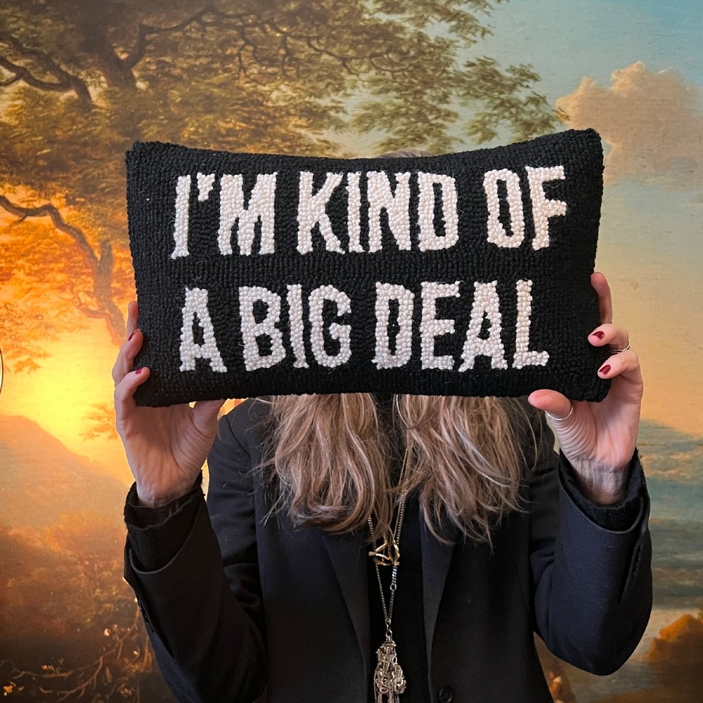 I'm kind of a big deal handgeknoopt kussen - SuperMatique