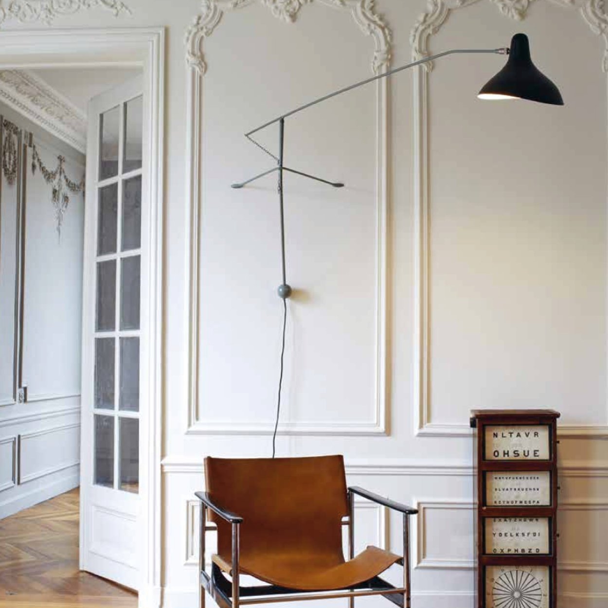 Mantis BS2 wandlamp - SuperMatique