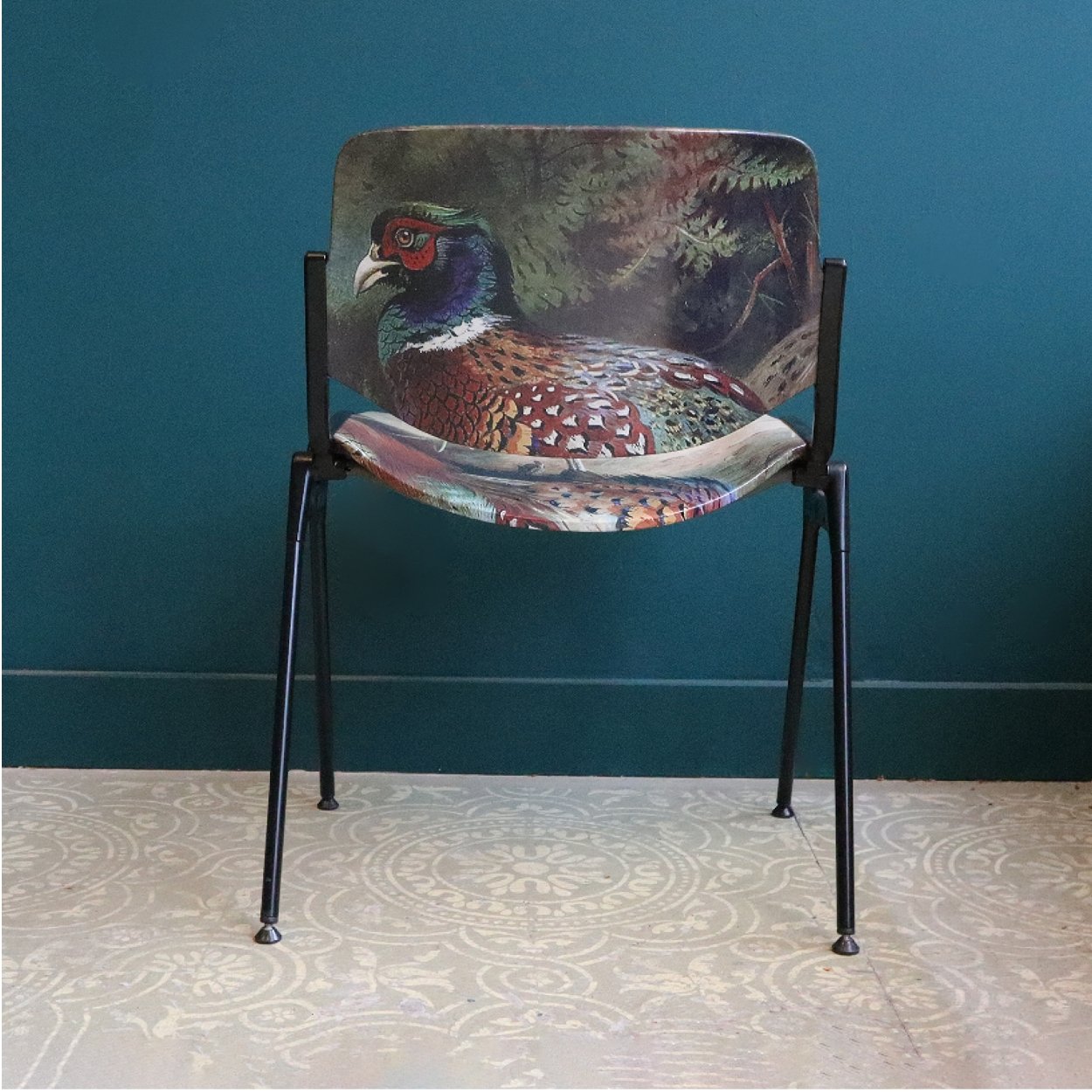 Pheasant Chair - SuperMatique