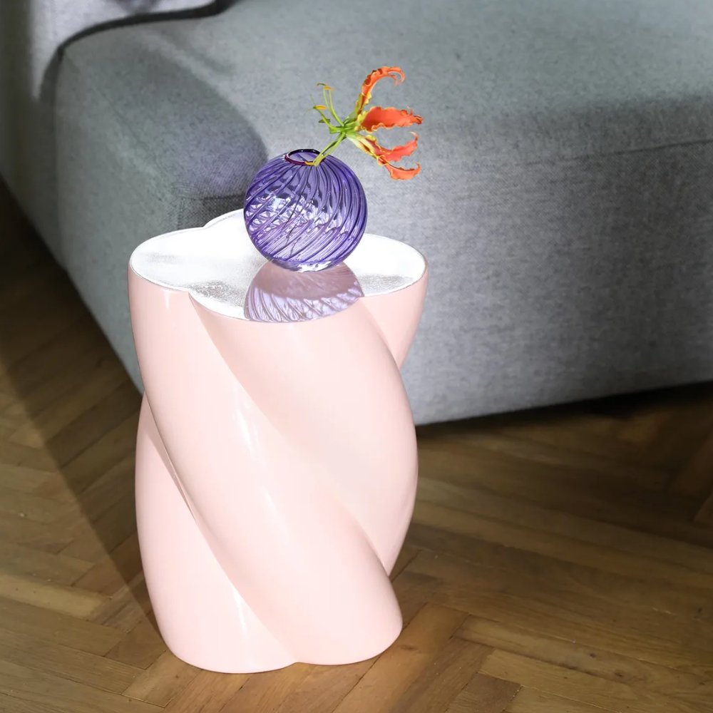 Pillar Marshmallow bijzettafel &Klevering - SuperMatique