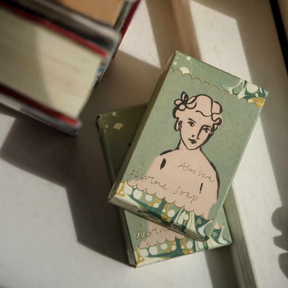 Divine Aloe Vera Butter Handzeep - Archivist Gallery - SuperMatique