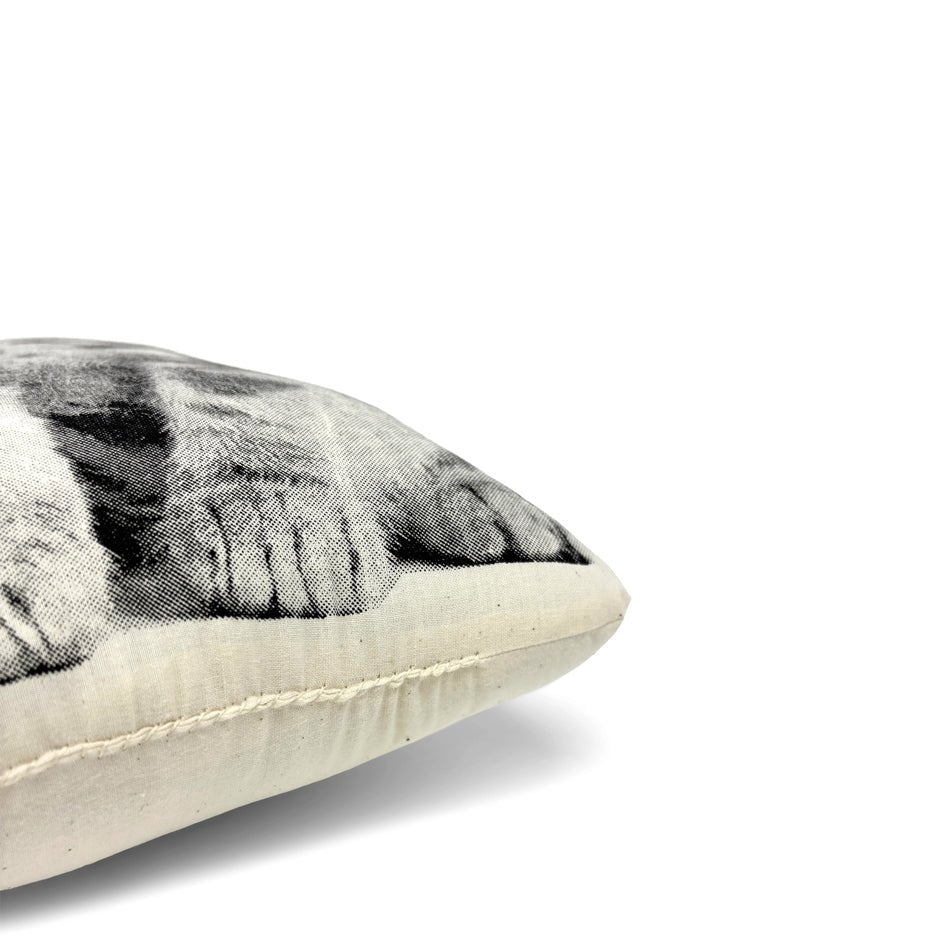 Gestreepte Cyperse Kat Sierkussen - Broderpress - SuperMatique