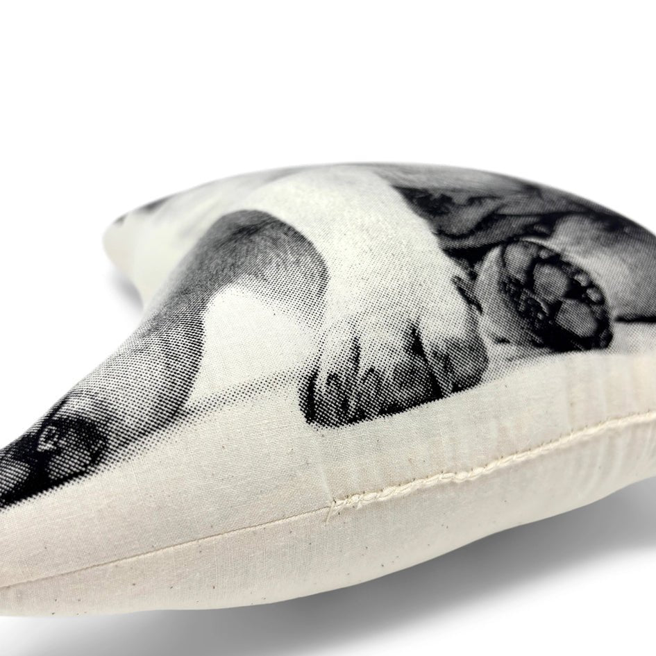 Mopshond Pug Sierkussen - Broderpress - SuperMatique