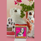 Afbeelding van luciferdoosje met motief van zwart-wit Staffordshire hondje Archivist Gallery - SuperMatique