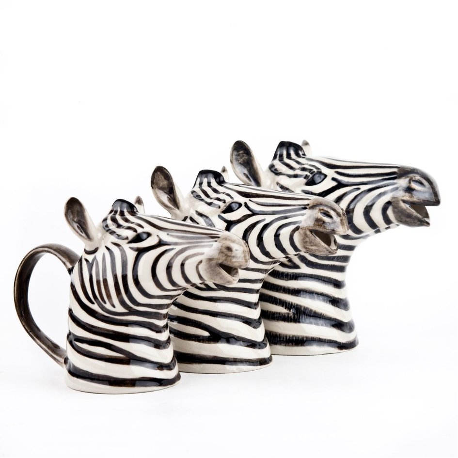 Zebra Groot Schenkkan Quail Ceramics - SuperMatique